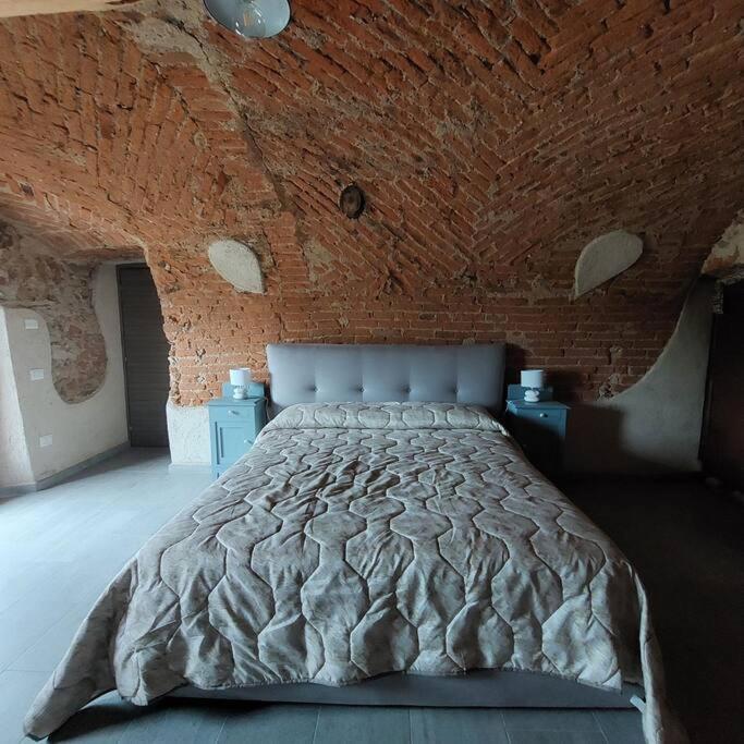 Istanti - Rosmarino Appartement Costigliole Saluzzo Buitenkant foto