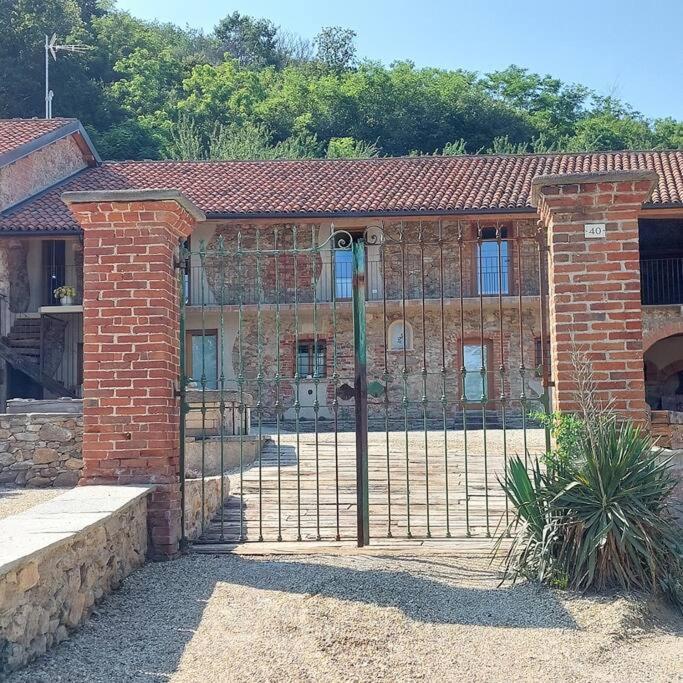 Istanti - Rosmarino Appartement Costigliole Saluzzo Buitenkant foto
